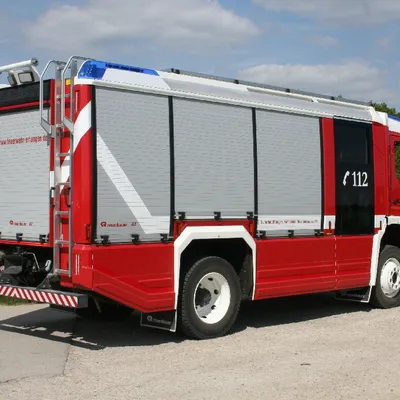 lf10_001.jpg